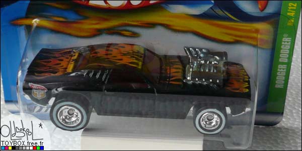 Hot Wheels T-Hunt Rodger Dodger