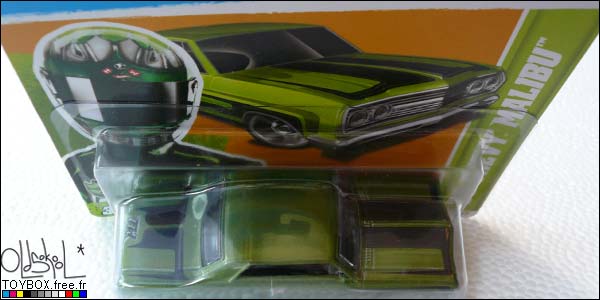 Vu du blister Team Verte de la Hot Wheels T-Hunt 65 Chevelle Malibu